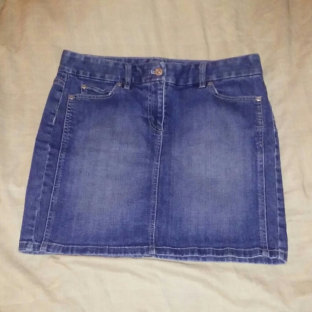 Ann Taylor denim skirt